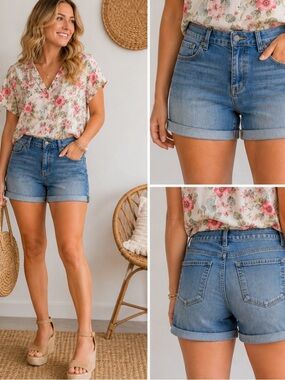 Ann Taylor LOFT Women's Denim Shorts Size 4 Cuffed Casual Summer Medium Wash